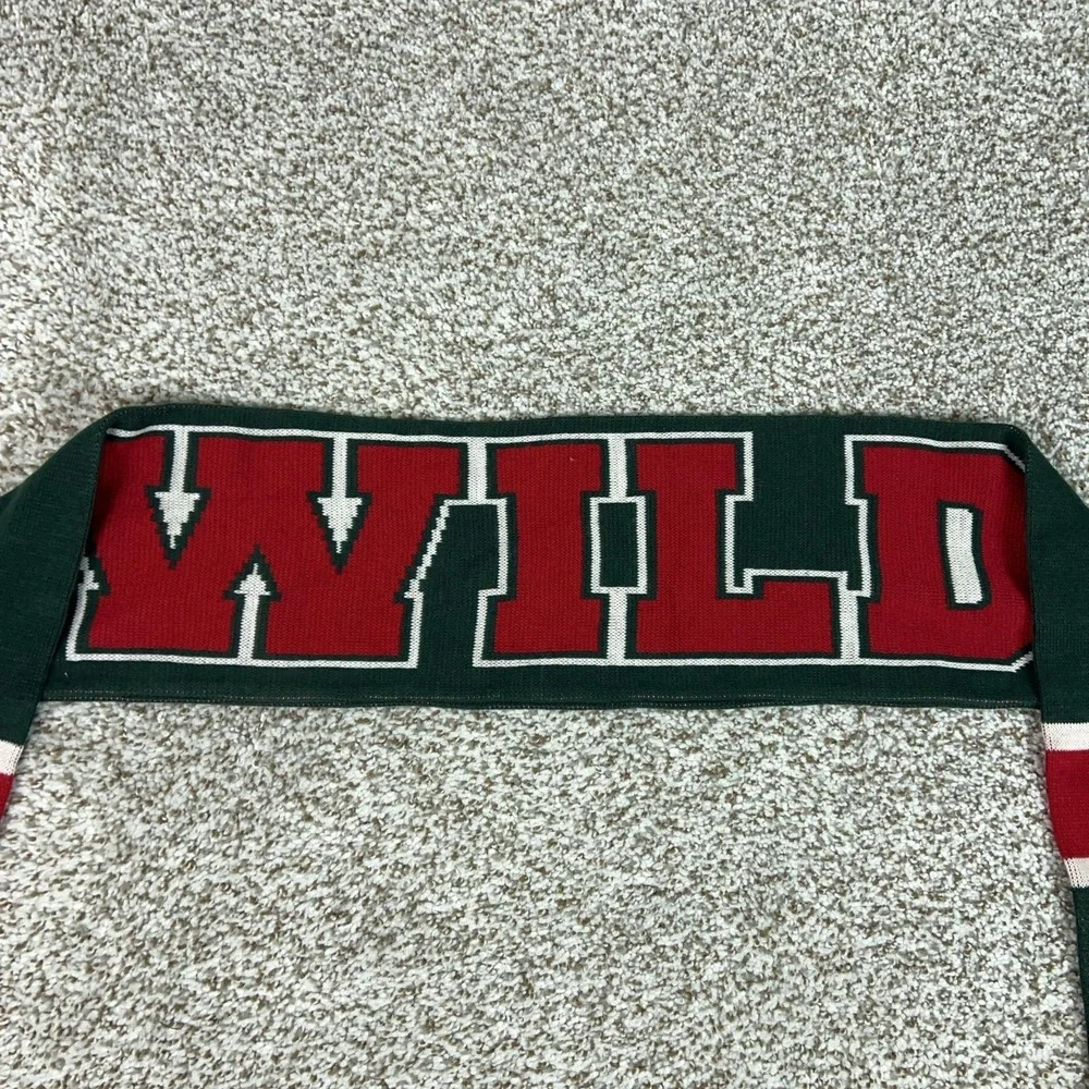 Minnesota Wild Scarf Mens One Size Green NHL Hockey 47 Knit Fringe Winter Logo